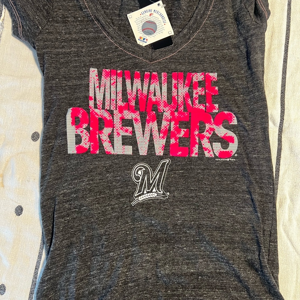 Milwaukee Brewers Women's Gray Short Sleeve Tee